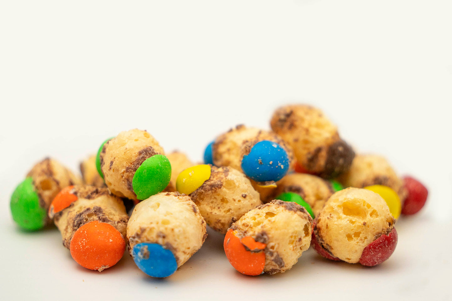 Freeze Dried Moon Melts™ are made using  Caramel M&M's®
